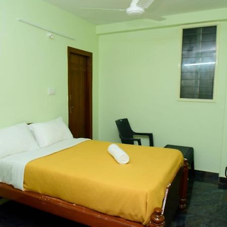 Lotus Inn Bengaluru Kültér fotó